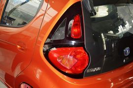 2012款长安奔奔mini