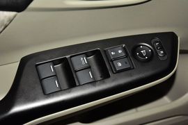 2014款本田思域1.8L自动舒适版