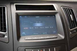2015款吉利新远景1.3T手动尊贵型