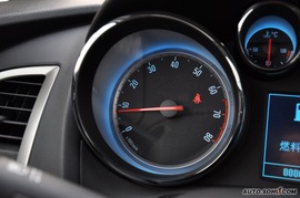 2010款别克英朗1.8L