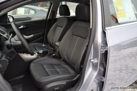 2010款别克英朗1.8L