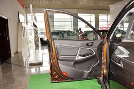 2015款奇瑞瑞虎5