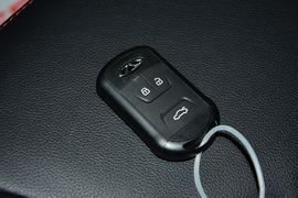 2015款奇瑞瑞虎5