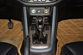 2015款奇瑞瑞虎5