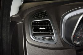 2015款奇瑞瑞虎5