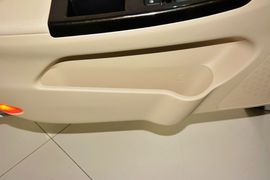 2015款长安逸动1.6L手动豪华型