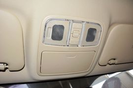 2015款长安逸动1.6L手动豪华型