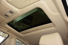 2015款长安逸动1.6L手动豪华型
