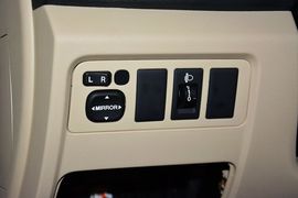 2015款长安逸动1.6L手动豪华型