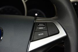 2015款长安逸动1.6L手动豪华型
