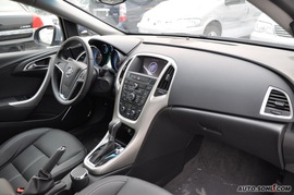 2010款别克英朗1.8L