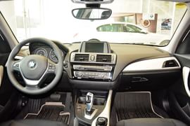 2015款宝马118i领先型