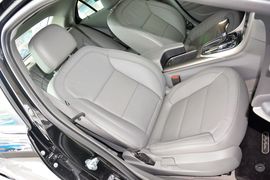 2014款雪佛兰迈锐宝2.0L手自一体豪华版