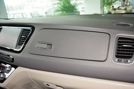 2015款起亚嘉华3.3L自动型