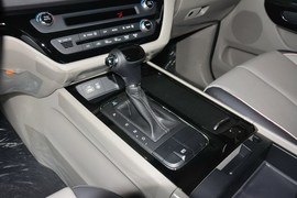 2015款起亚嘉华3.3L自动型