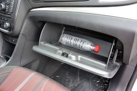 2015款别克昂科拉1.4T手动两驱都市进取型