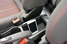 2015款别克昂科拉1.4T手动两驱都市进取型