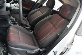 2015款别克昂科拉1.4T手动两驱都市进取型