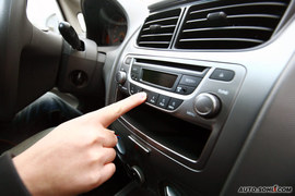 2010款新赛欧1.4手动豪华版试驾