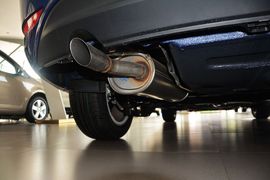 2015款大众朗行1.6L自动豪华型
