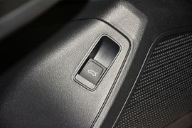 2015款大众朗逸1.6L自动舒适型