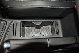 2015款大众朗逸1.6L自动舒适型