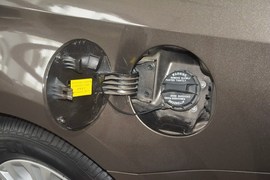 2013款起亚凯尊2.4L
