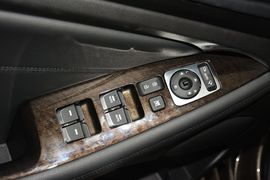 2013款起亚凯尊2.4L