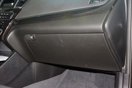 2013款起亚凯尊2.4L