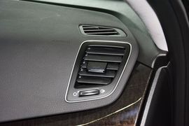2013款起亚凯尊2.4L