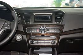 2013款起亚凯尊2.4L