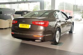 2013款起亚凯尊2.4L