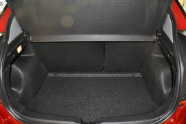 2015款丰田YARiS