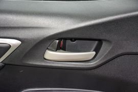 2014款本田飞度1.5L