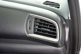 2014款本田飞度1.5L