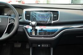 2016款本田奥德赛2.4L智酷版