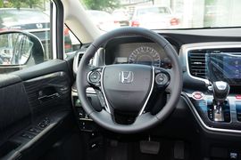 2016款本田奥德赛2.4L智酷版