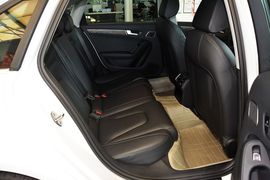 2015款奥迪A4L