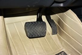 2015款奥迪A4L
