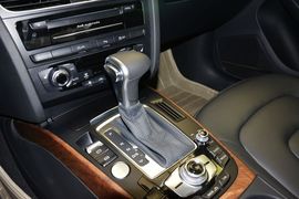 2015款奥迪A4L