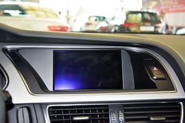 2015款奥迪A4L