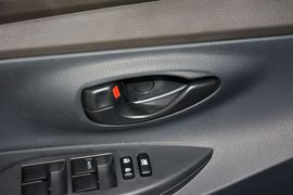 2014款丰田威驰1.3L手动型尚版