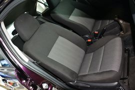 2014款丰田威驰1.3L手动型尚版