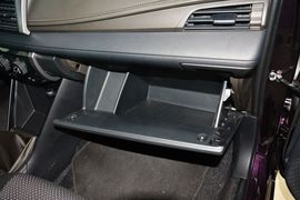 2014款丰田威驰1.3L手动型尚版