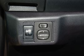 2014款丰田威驰1.3L手动型尚版