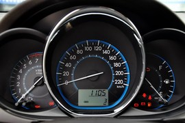 2014款丰田威驰1.3L手动型尚版