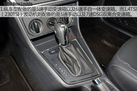 上海大众新款朗逸到店实拍解析