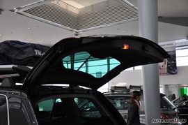 2010款大众途锐3.6L限量版到店实拍