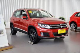 2015款大众途观1.8TSI手自一体两驱豪华版