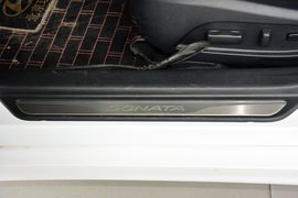 2015款现代索纳塔八经典